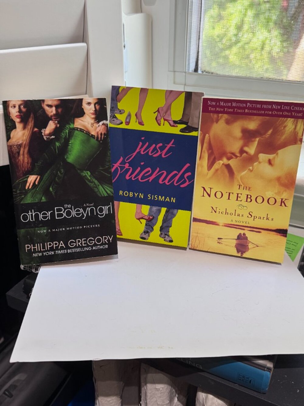 📚 The Notebook + The Other Boleyn Girl + Just Friends | Bestselling Book Bundle - Picture 2 of 16